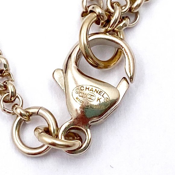 Chanel Brand New Gold CC Pink Pearl Necklace - Picture 4 of 4